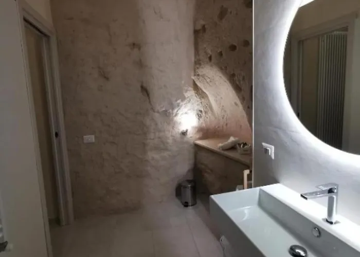 Radici Cave & Bed and breakfast 3*